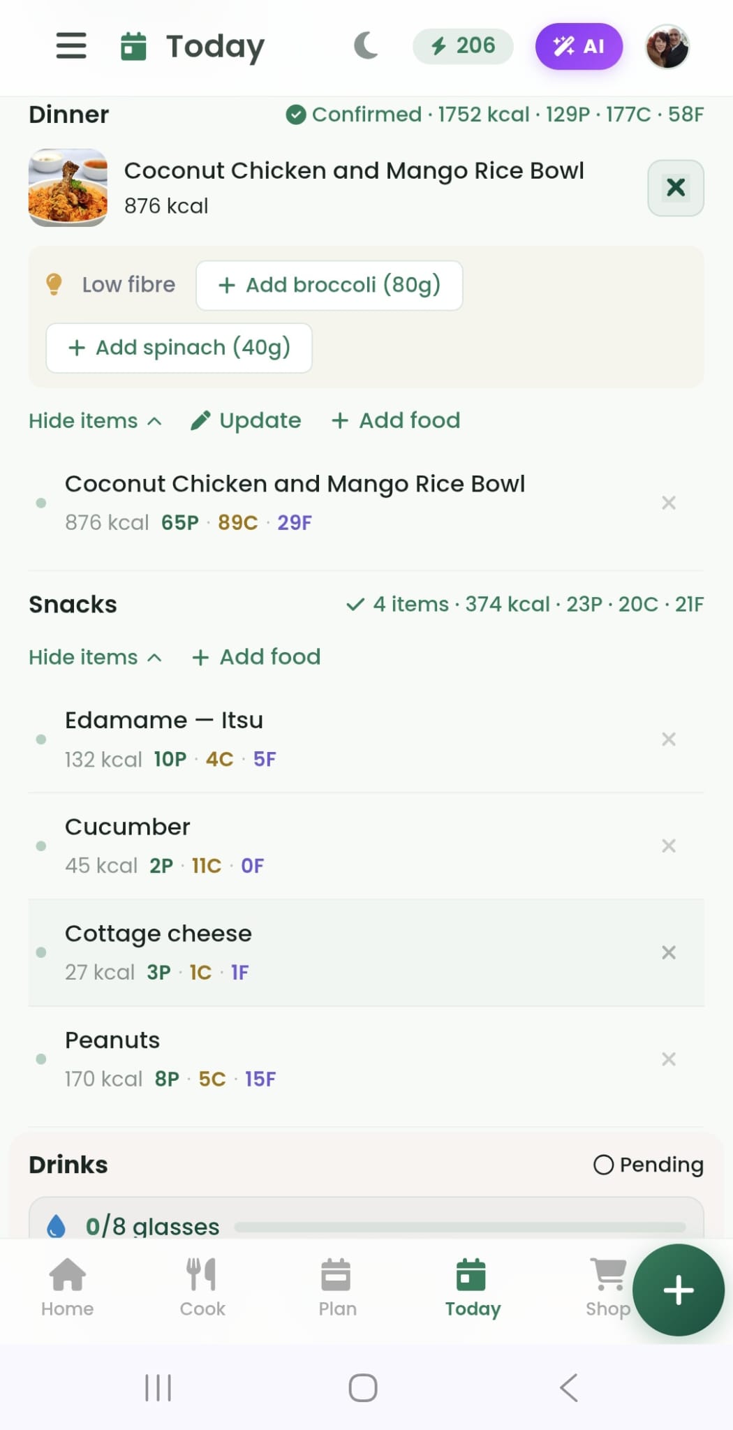The Mealiv Today screen showing a logged dinner and snacks with calories and protein, carbohydrate and fat totals for each item